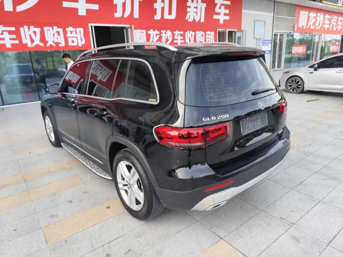 Mercedes-Benz GLB 2023 Model GLB 200 Dynamic Model – фото 4