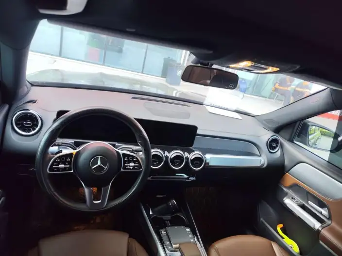 Mercedes-Benz GLB 2023 Model GLB 200 Dynamic Model – фото 7
