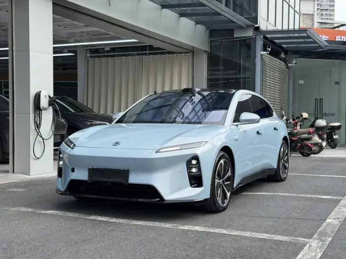 NIO ET5T 2025 Model 75kWh – фото 1