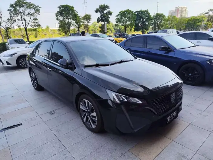 PEUGEOT 408 2022 Model 1.6T Chasing Edition – фото 3