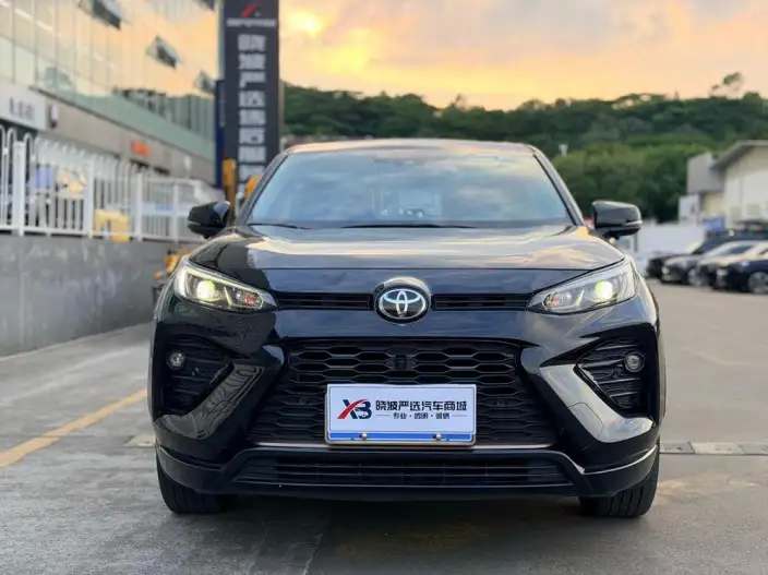 Toyota Wildlander 2024 Model 2.0L 2WD Urban Edition – фото 2