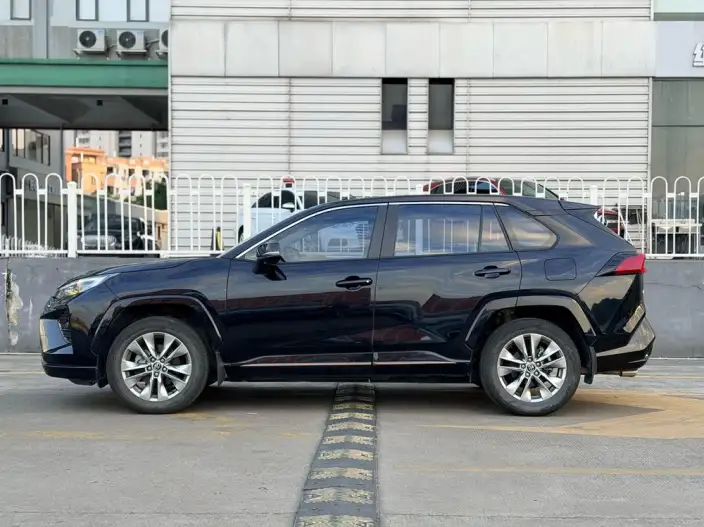 Toyota Wildlander 2024 Model 2.0L 2WD Urban Edition – фото 4