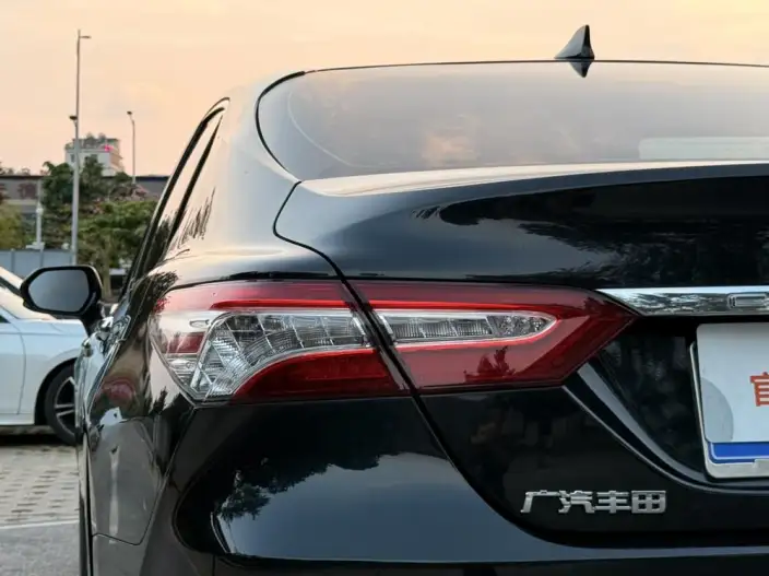 Toyota Camry 2021 Model 2.0G Deluxe Edition – фото 9