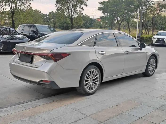 Toyota Avalon 2024 Model Intelligent Hybrid 2.0L E-CVT Deluxe Edition – фото 5