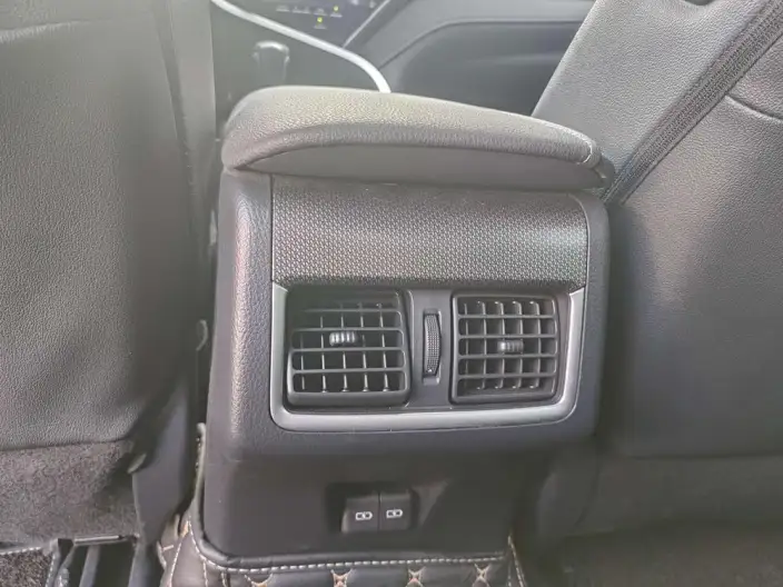 Toyota Camry 2023 Model 2.0S Knight Edition – фото 8
