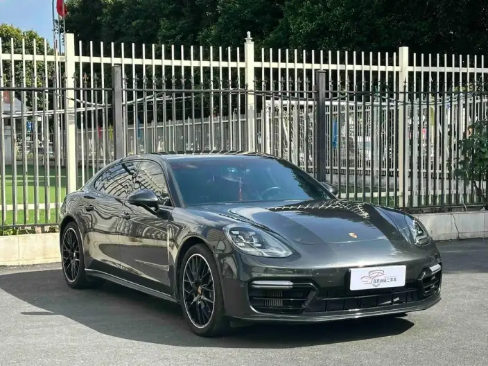 Panamera 2019 Model Panamera 4 Executive Extended Edition 2.9T – фото 3