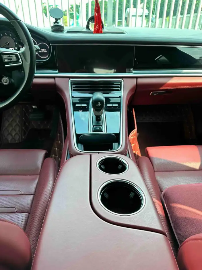 Panamera 2019 Model Panamera 4 Executive Extended Edition 2.9T – фото 10