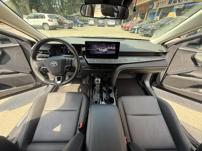 Toyota Camry 2024 Model Hybrid 2.0HGVP Deluxe Edition – фото 10