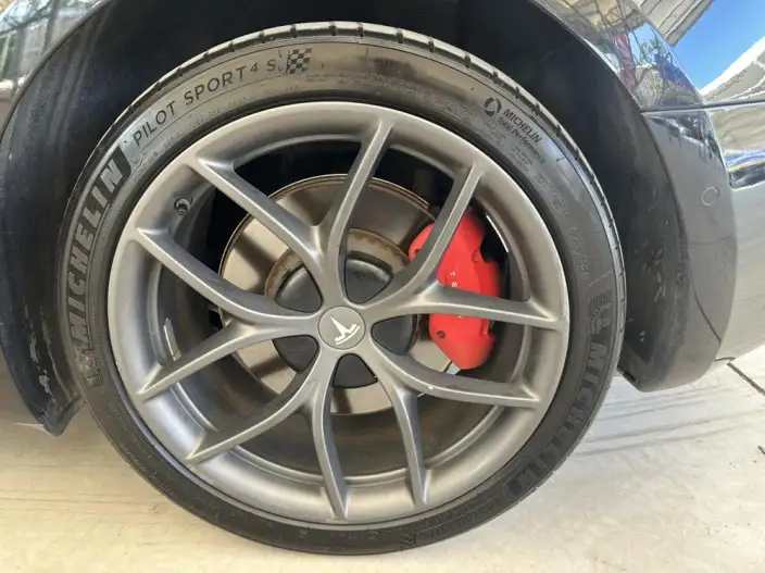 Model 3 2022 Model Performance High performance All-wheel drive version – фото 8