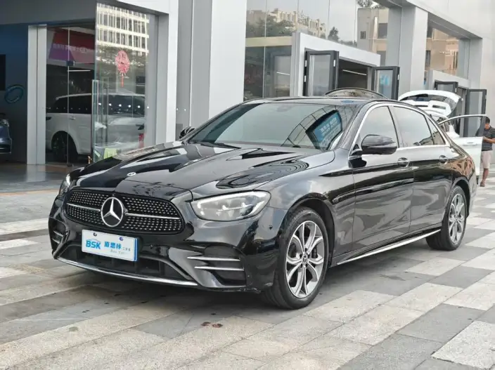 Mercedes-Benz E-Class 2023 Model E 300 L Luxury Model Sports sedan – фото 1