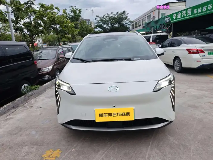 AION Y 2022 Model PLUS 70 Technology Edition