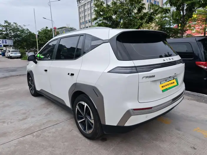 AION Y 2022 Model PLUS 70 Technology Edition