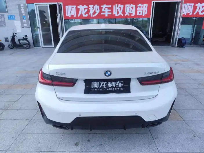 BMW 3 Series 2026 Model 330Li M Sports Night Set – фото 5