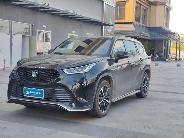 Crown Kluger 2023 Model Intelligent Hybrid 2.5L E-CVT 4WD Deluxe Edition – фото 1