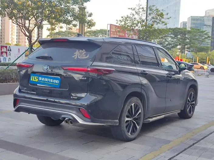 Crown Kluger 2023 Model Intelligent Hybrid 2.5L E-CVT 4WD Deluxe Edition – фото 4