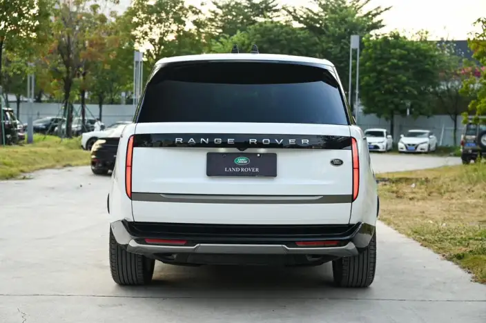 Range Rover 2025 Model 3.0 L6 400PS Shengshi Extended Edition – фото 5