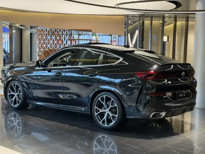 BMW X6 2023 Model Facelift xDrive40i M Sports Set – фото 3