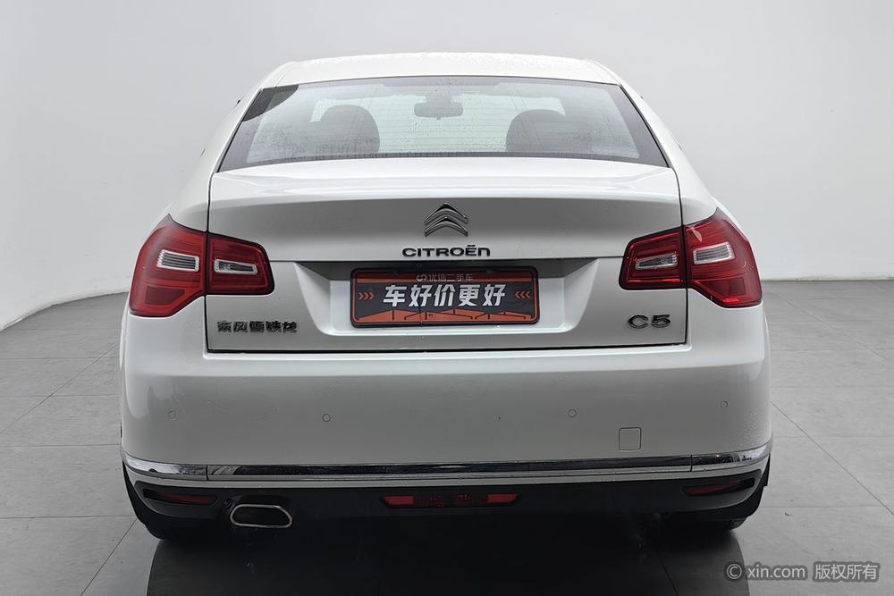 Citroën C5 2014 модификация 1.6T автоматическое Prestige