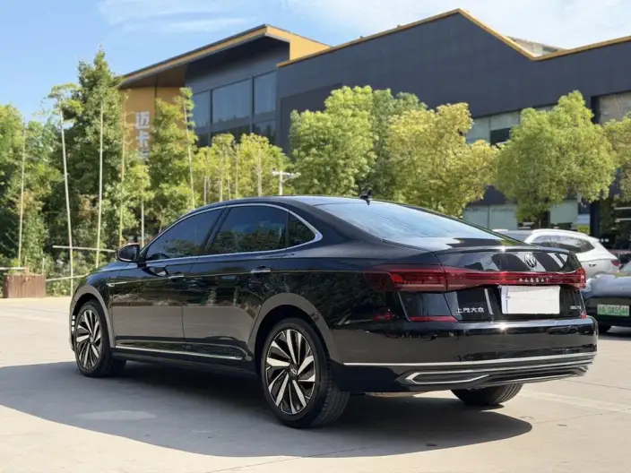 Volkswagen Passat 2024 Model 380TSI Elite Edition – фото 3