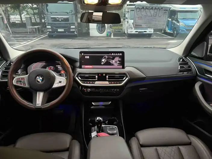 BMW X3 2023 Model xDrive30i Exclusive Model M Night Set – фото 7