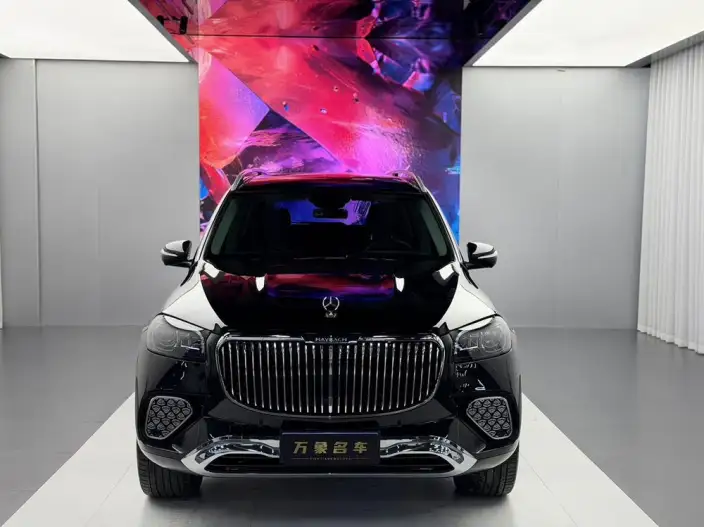 Mercedes-Benz GLS 2023 Model Facelift GLS 450 4MATIC Fashion Model – фото 2