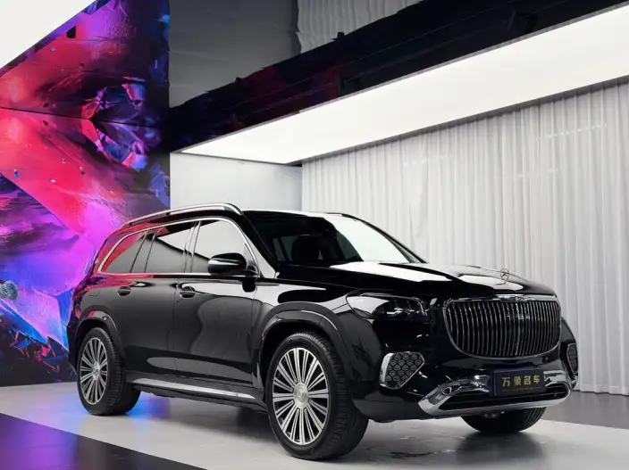 Mercedes-Benz GLS 2023 Model Facelift GLS 450 4MATIC Fashion Model – фото 3