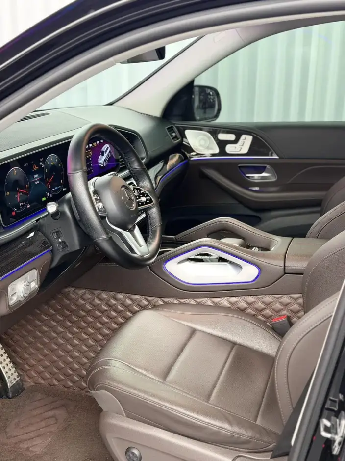 Mercedes-Benz GLS 2023 Model Facelift GLS 450 4MATIC Fashion Model – фото 7