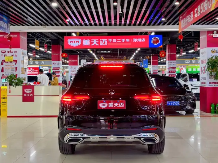 Mercedes-Benz GLC 2024 Model Facelift GLC 260 L 4MATIC Luxury Model 5 seat – фото 6
