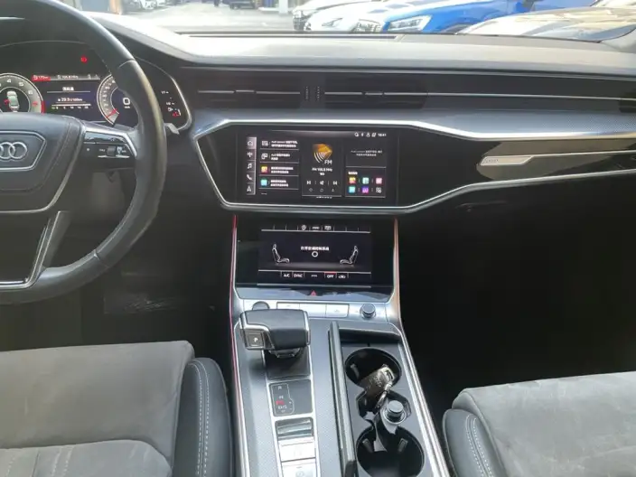 Audi A6L 2023 Model 40 TFSI Luxury Dynamic Model – фото 8