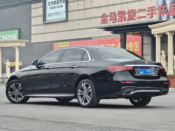 Mercedes-Benz E-Class 2022 Model E 260 L Sports sedan – фото 5