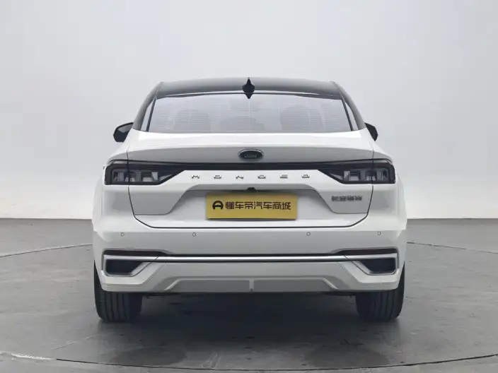 Ford Mondeo 2025 Model EcoBoost 245 Luxury Model – фото 6