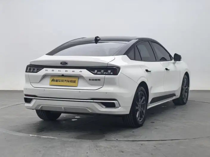 Ford Mondeo 2025 Model EcoBoost 245 Luxury Model – фото 7