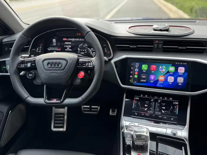 Audi A7 2023 Model 55 TFSI quattro Exclusive Model – фото 8