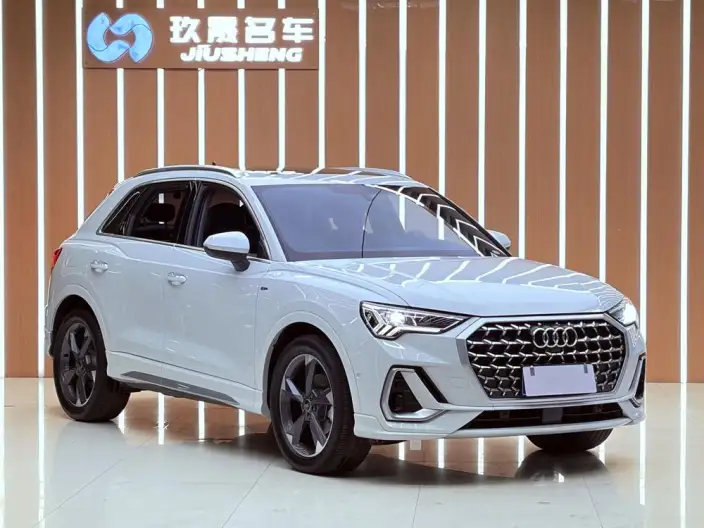 AUDI Q3 2024 Model 35 TFSI Fashion Dynamic Model – фото 3