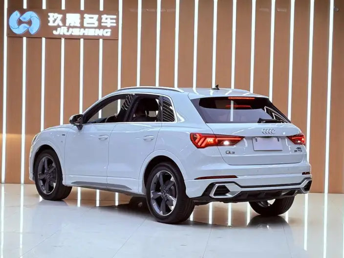 AUDI Q3 2024 Model 35 TFSI Fashion Dynamic Model – фото 4