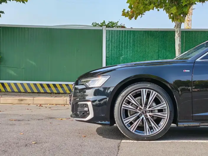 Audi A6L 2024 Model 40 TFSI Luxury Dynamic Model – фото 9