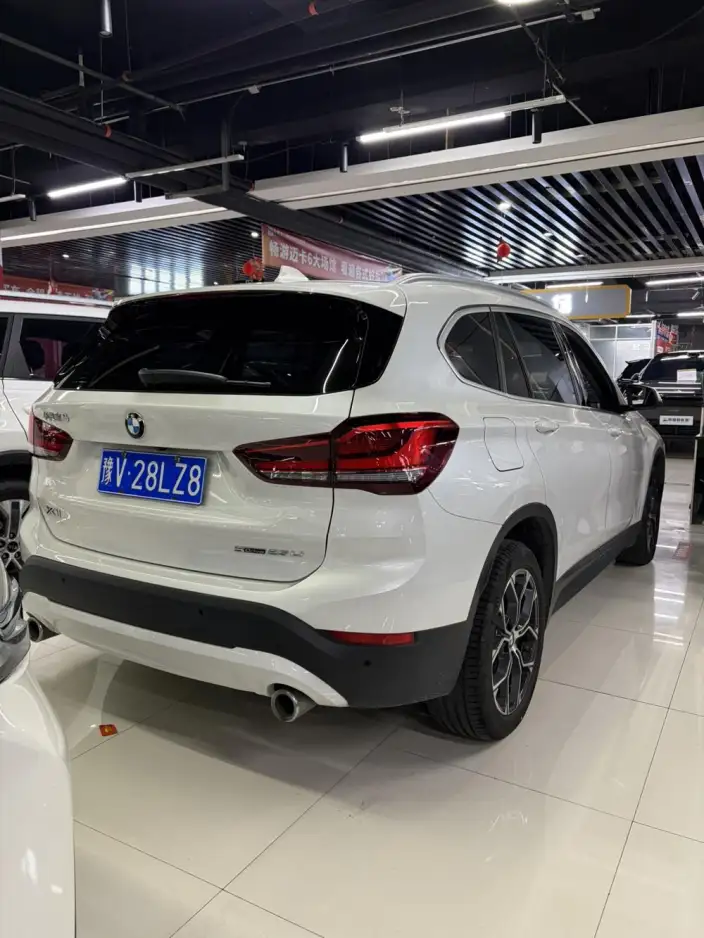 BMW X1 2022 Model sDrive25Li Leading Model – фото 6