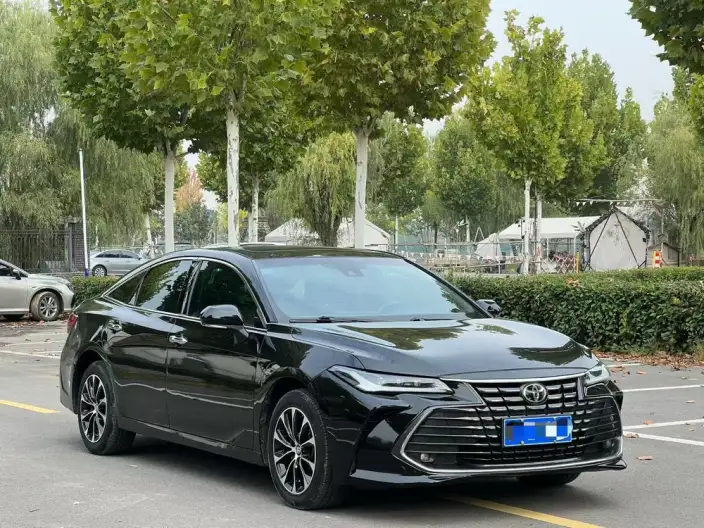 Toyota Avalon 2023 Model 2.0L CVT Deluxe Edition – фото 3