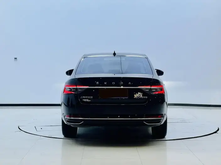 Skoda Superb 2024 Model TSI280 DSG Exclusive Edition – фото 5