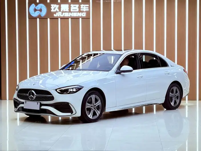 Mercedes-Benz C-Class 2022 Model C 200 L Sports Edition – фото 1