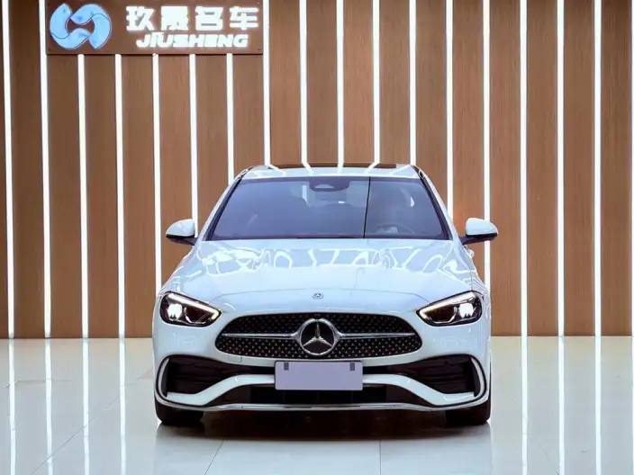 Mercedes-Benz C-Class 2022 Model C 200 L Sports Edition – фото 2