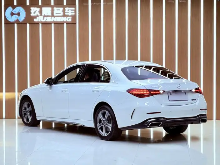 Mercedes-Benz C-Class 2022 Model C 200 L Sports Edition – фото 4