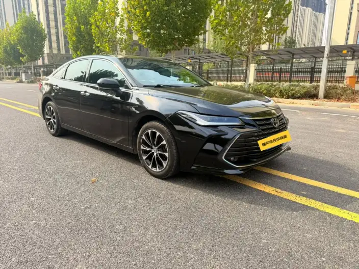 Toyota Avalon 2023 Model 2.0L CVT Deluxe Edition – фото 3