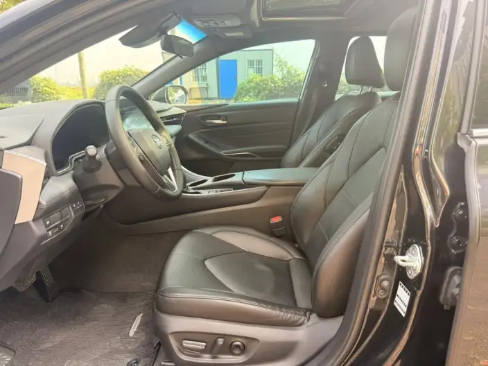 Toyota Avalon 2023 Model 2.0L CVT Deluxe Edition – фото 8
