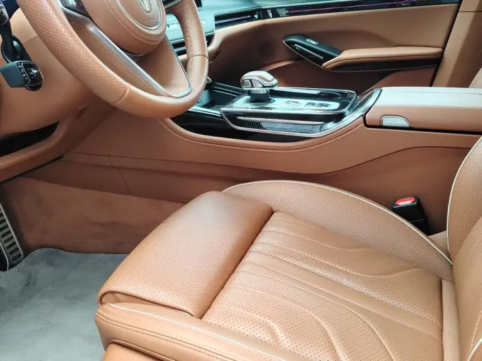 HONGQI H9 2025 Model 2.0T Flag Enjoy Luxury Business Edition – фото 8