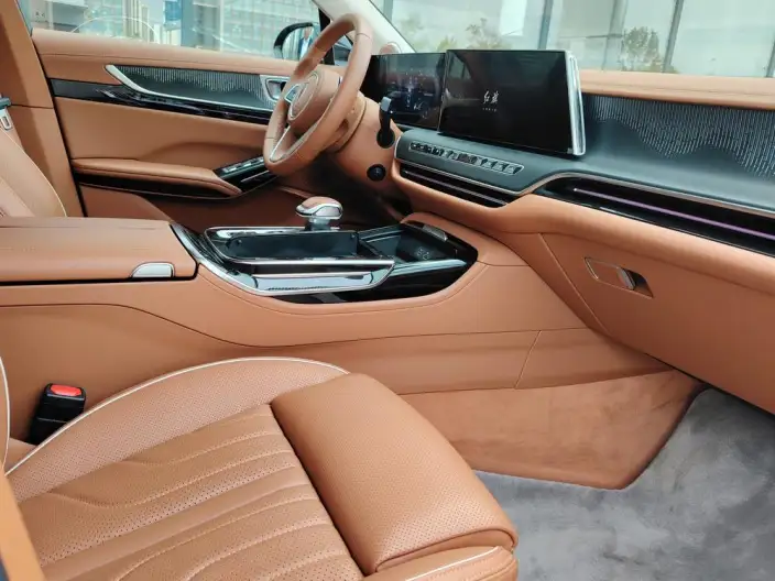 HONGQI H9 2025 Model 2.0T Flag Enjoy Luxury Business Edition – фото 10