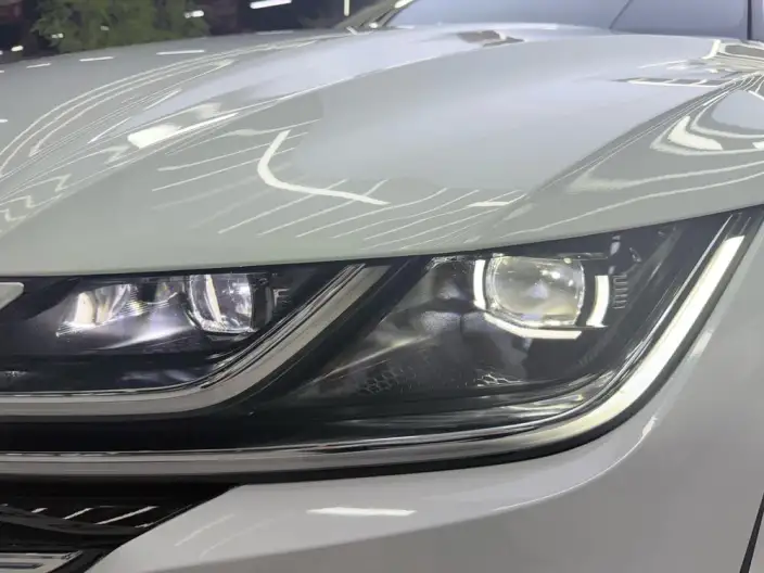 Volkswagen CC 2023 Model 380TSI Eye-catching version – фото 7