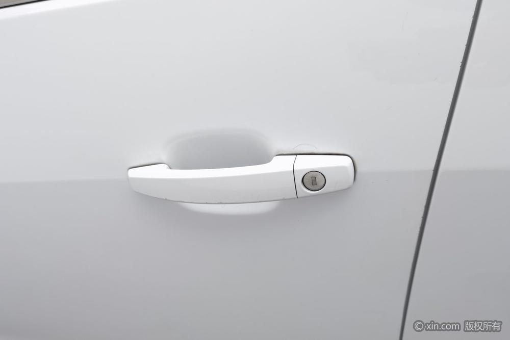 Chevrolet Malibu 2014 2.0L Auto Luxury – фото 8