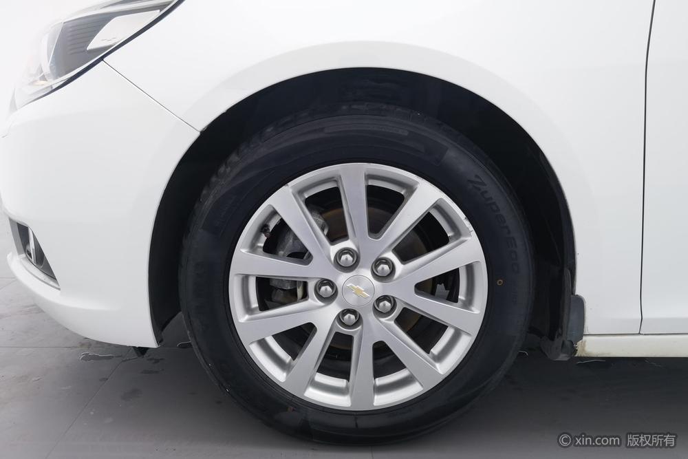 Chevrolet Malibu 2014 2.0L Auto Luxury – фото 10