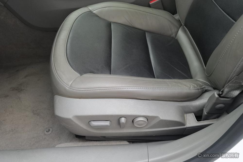Chevrolet Malibu 2014 2.0L Auto Luxury – фото 19